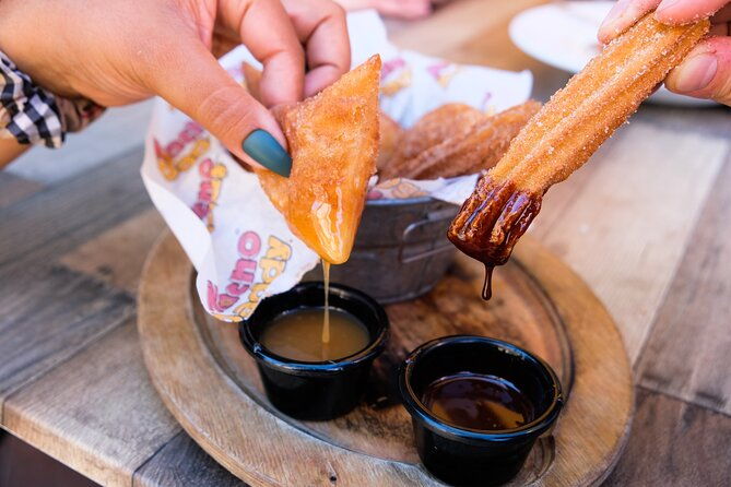 las-vegas-delicious-donut-adventure-walking-food-tour