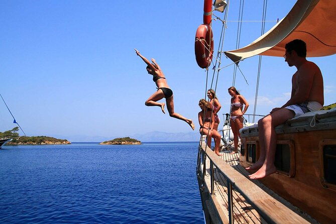 marmaris-all-inclusive-boat-trips-bbq-lunch-unlimited-free-drinks