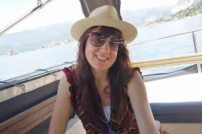 micaela-local-tour-guide-for-groups-for-the-borromean-islands