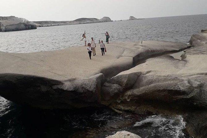 milos-experience-archaelogical-and-cultural-experience