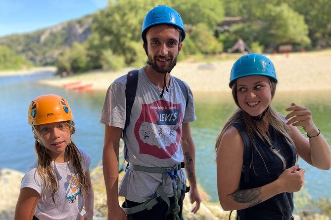 mini-adventure-raid-of-pont-darc-canoeing-climbing-and-via-corda-2
