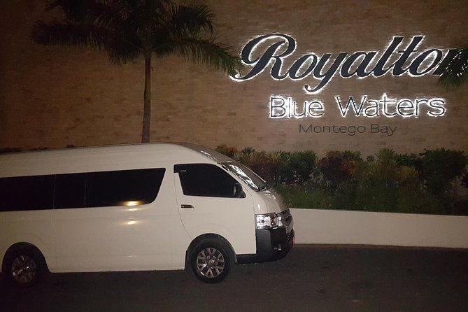 montego-bay-airport-taxi-to-royalton-blue-waters-and-white-sands