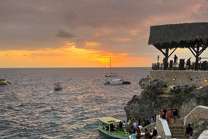 montego-bay-bamboo-rafting-sunset-at-ricks-cafe-negril