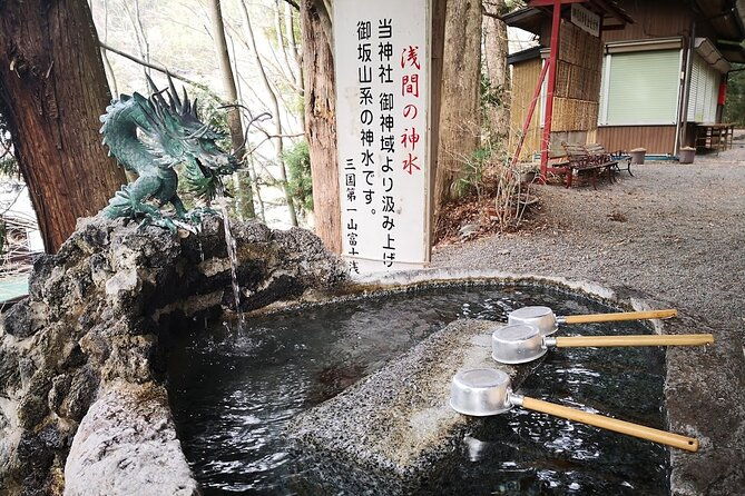 mount-fuji-full-day-tour-form-tokyo-lake-kawaguchi-yamanaka
