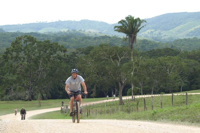 mountain-bike-adventure-to-xunantunich-maya-site-in-belize