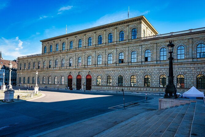 munich-residenz-palace-museum-and-treasury-private-tour-2