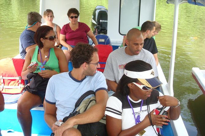 nature-history-tour-tortuguero-canal-cahuita-national-park-shore-excursion