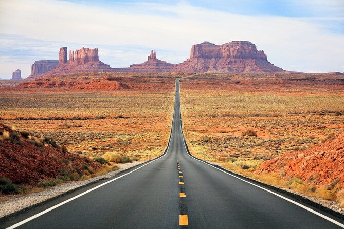 navajo-tribal-park-monument-valley-self-guided-driving-tour