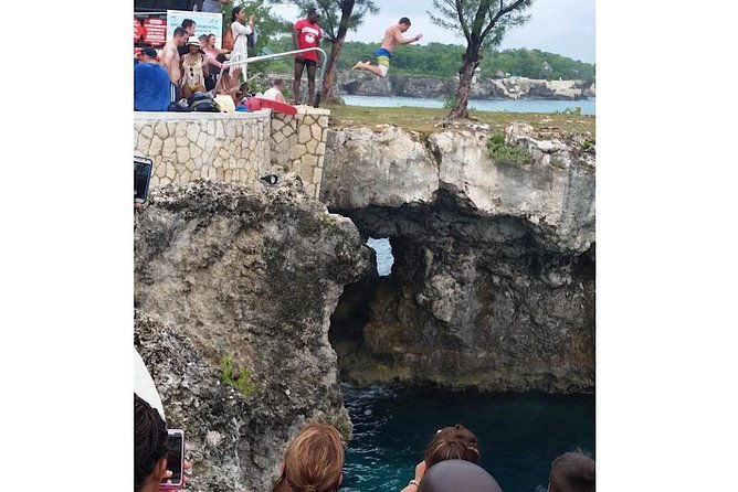 negril-beach-margaritaville-ricks-cafe-day-trip