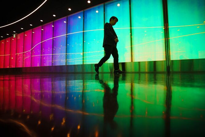 neon-dreams-a-blade-runner-photo-workshop-with-laurence-bouchard