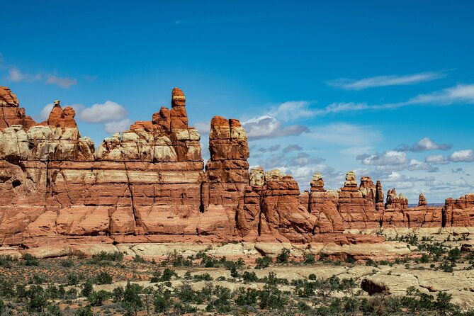 new-canyonlands-needles-chesler-park-hiking-discovery-tour