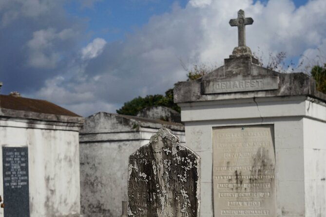 new-orleans-small-group-garden-district-history-and-architecture-tour