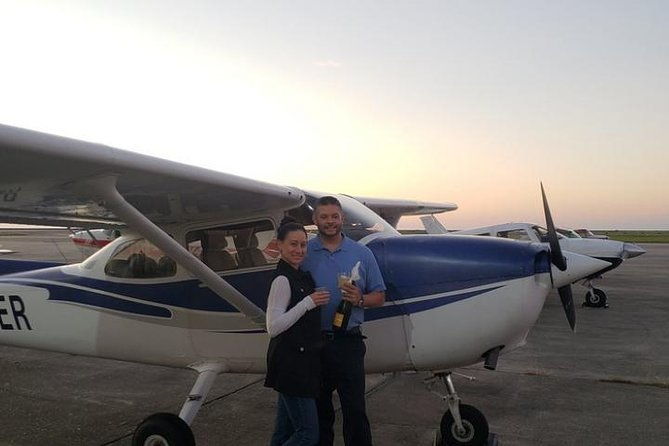 new-orleans-vip-sightseeing-flight-with-champagne-chocolates-or-wine-cheese