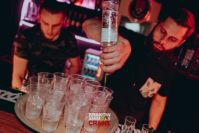 new-years-eve-pub-crawl-with-2-hour-unlimited-alcohol-vip-entry-to-best-clubs