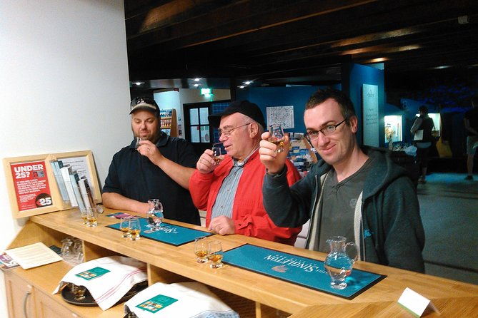 north-highland-deluxe-whisky-tour-with-castle-admission-2