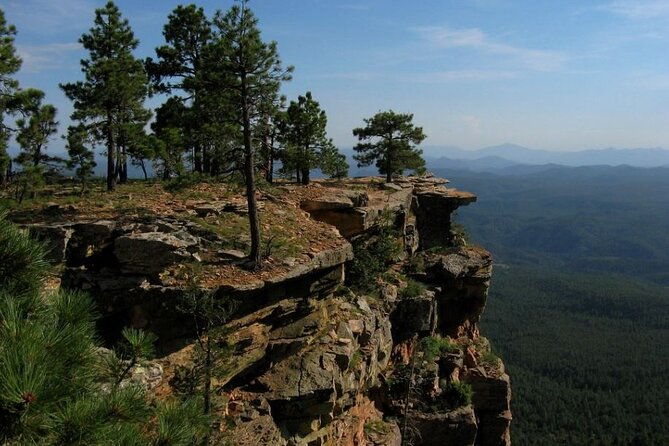 northern-arizona-meteor-crater-and-walnut-canyon-from-phoenix-private-tour