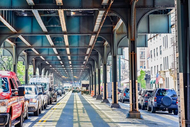 nyc-harlem-bronx-with-yankees-baseball-game-1-day-tour
