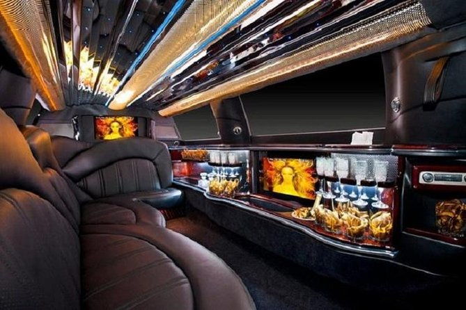 nyc-vip-private-luxury-airport-arrival-ride-by-stretch-limousine