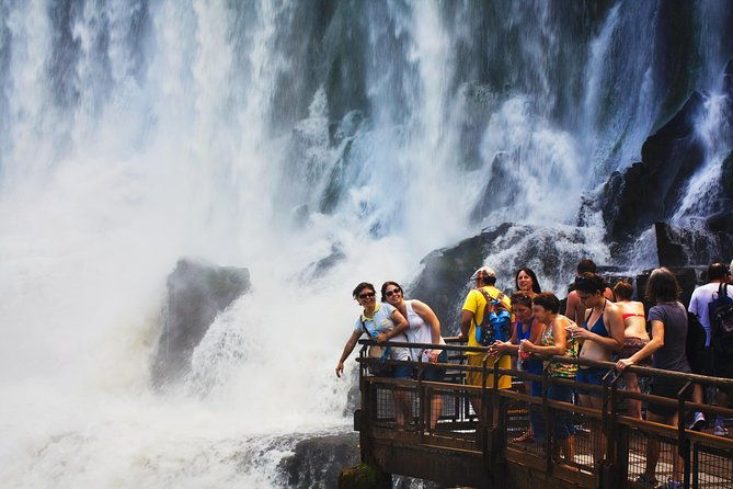 overnight-iguazu-falls-from-puerto-iguazu