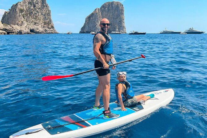 paddleboard-in-capri-between-caves-and-beaches-2