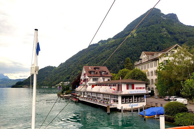 panoramic-e-bike-tour-with-a-lake-cruise-2