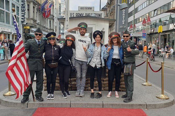 party-and-beer-bike-private-sightseeing-tour-berlin-with-pick-up-2