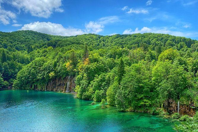 plitvice-lakes-private-day-trip-from-zagreb