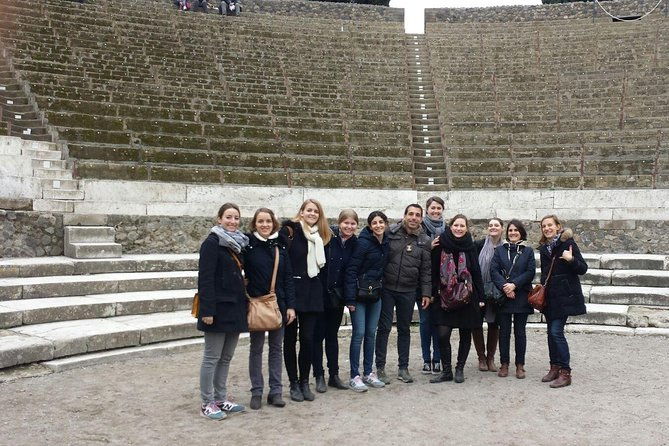 pompeii-with-an-archaeologist-small-group-2
