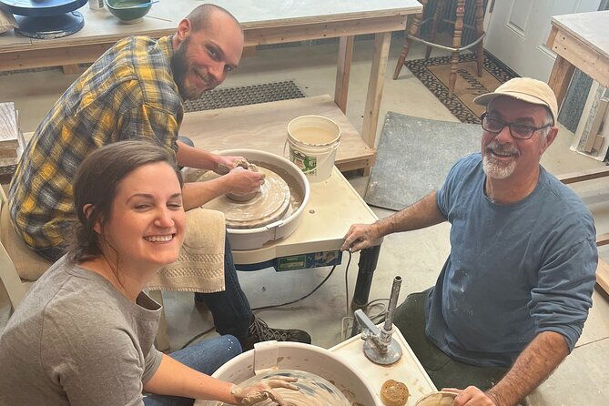 pottery-lesson-just-for-the-fun-of-it