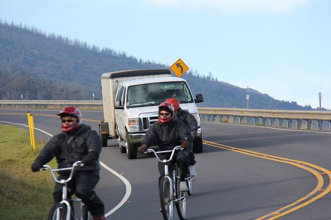 predawn-morning-haleakala-bike-tour-6500-to-sea-level