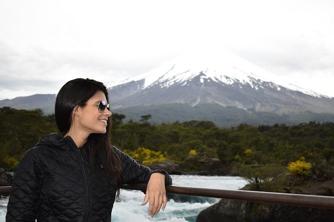 premium-full-day-shared-tour-osorno-volcano-and-petrohue-falls