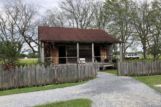 private-airboat-ride-and-plantations-tour-with-gourmet-lunch-from-new-orleans
