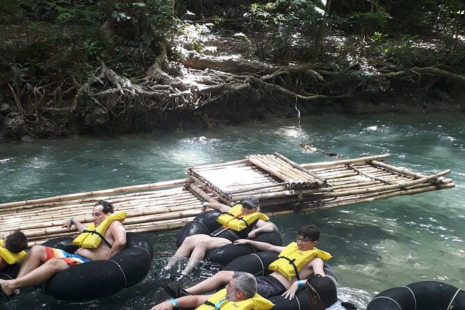 private-blue-hole-and-river-tubing-tour