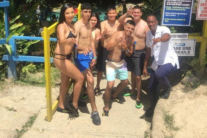 private-blue-hole-and-shopping-tour-from-ocho-rios