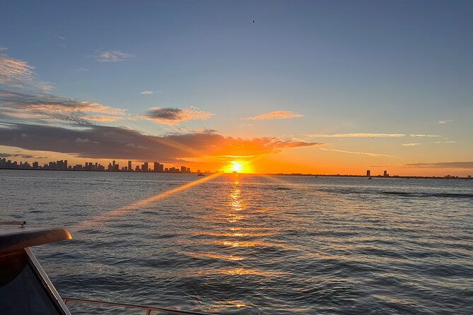private-boat-tour-adventure-in-miami-celeb-homes-snorkeling-fun