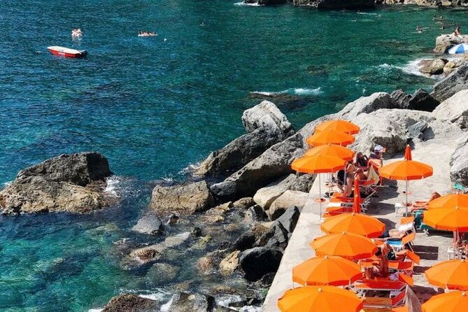 private-boat-tour-from-positano-to-the-amalfi-coast-with-drinks-2