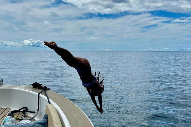 private-boat-tour-with-snorkeling-and-paddleboarding-from-funchal