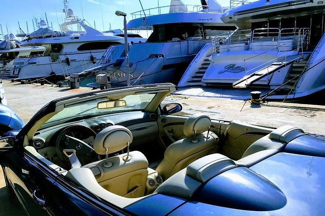 private-cabrio-5-hours-santorini-highlights-tour