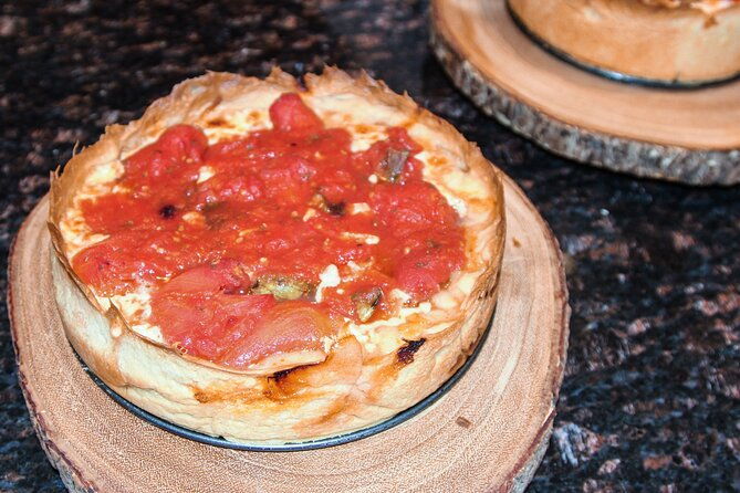 private-chicago-style-deep-dish-pizza-or-pasta-making-class