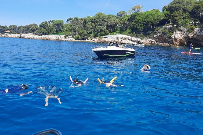 private-cruise-to-cap-dantibes-and-the-lerins-islands-by-sailboat
