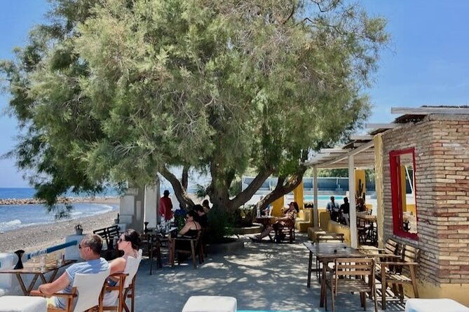private-customizable-tour-to-explore-santorini