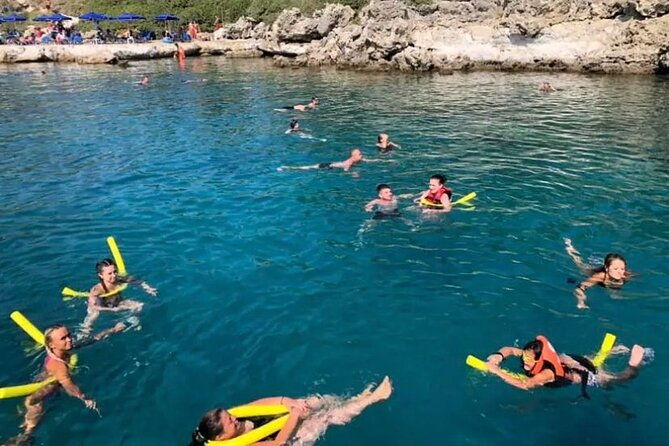 private-daily-cruise-or-sunset-for-swimming-max-11-persons