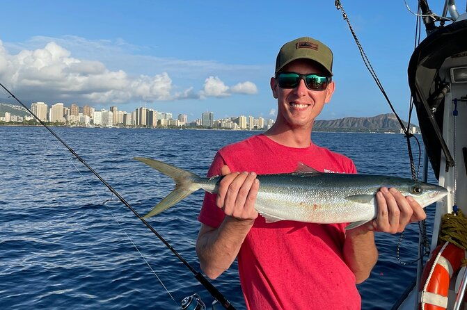private-fishing-charter-for-family-and-friends-in-honolulu