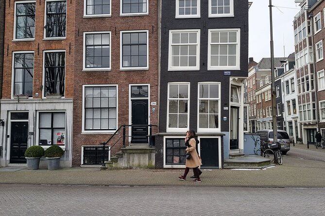 private-food-and-market-tour-in-central-amsterdam-with-a-fun-local