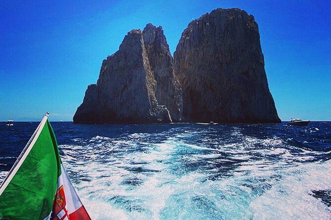 private-full-day-tour-to-capri-with-grottos