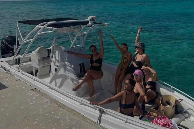 private-half-day-boat-tour-3-locations-of-your-choice