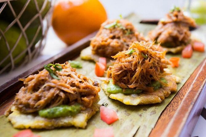 private-half-day-food-tour-visiting-best-viewpoints-in-medellin