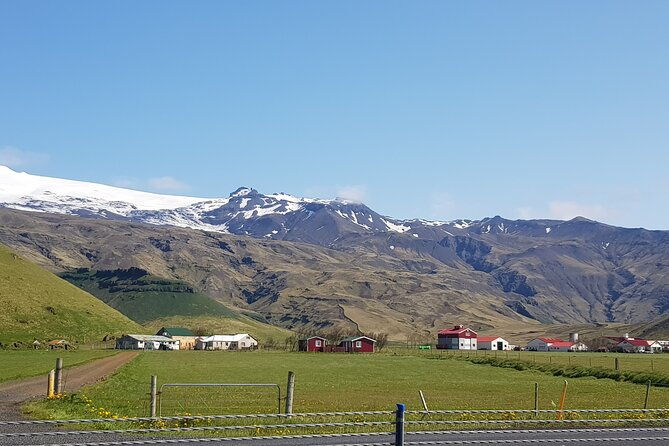 private-iceland-south-cost-tour-and-glacier-hike