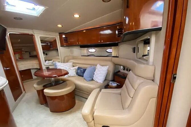private-luxury-charter-on-potomac-river