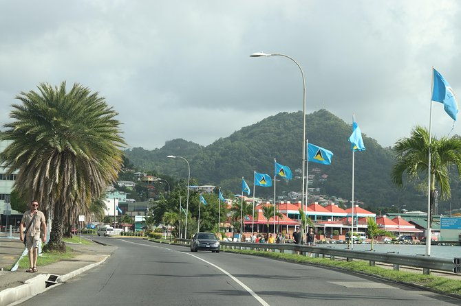 private-luxury-transfer-round-trip-hewanorra-international-airport-uvf-2